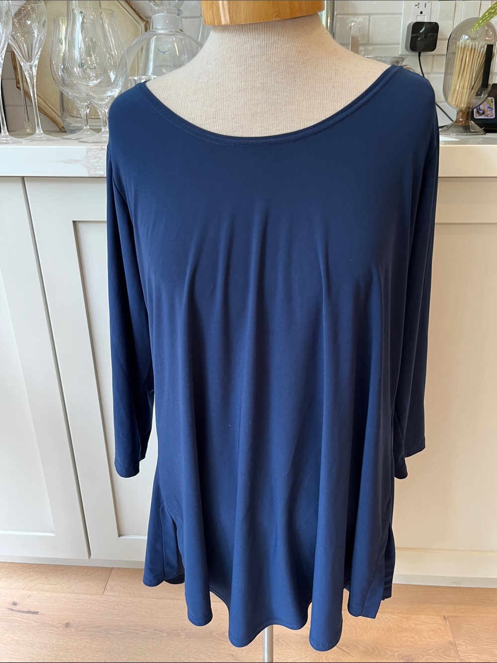 Sympli Everyday Navy Scoop-Neck Tunic with Three-Quarter Sleeves